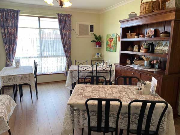 Donnybrook Motel Ngoại thất bức ảnh